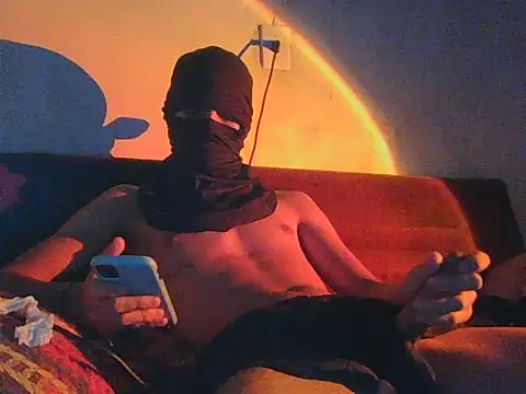 Snapshot of Kisandrel chatting on 04/19/26, 02:49 Kisandrel online show from 04/19/26, 02:49