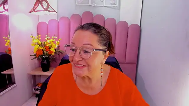 NawtyNanna online show from 04/25/26, 12:08