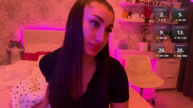MyNaomi online show from 06/10/26, 09:57