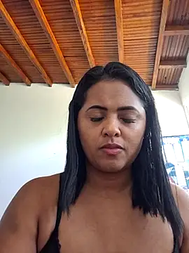 Snapshot of Ayla_Phone chatting on 06/09/26, 03:23 Ayla Phone online show from 06/09/26, 03:23