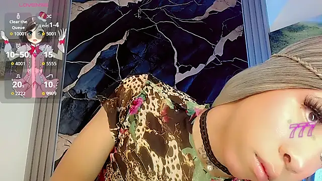 Snapshot of moon_sweet- chatting on 07/16/26, 03:34 moon sweet- online show from 07/16/26, 03:34
