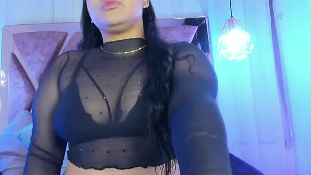 Curvy Luna  online show from 04/22/26, 07:04