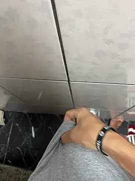 dotadonen17 online show from 04/21/26, 05:06