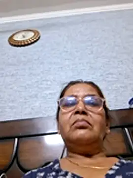 Snapshot of Shalini3456 chatting on 04/25/26, 02:25 Shalini3456 online show from 04/25/26, 02:25