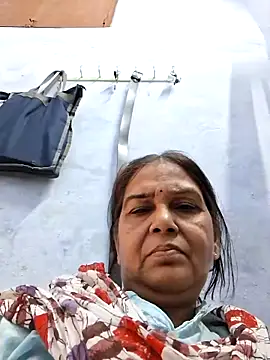 Snapshot of Shalini3456 chatting on 05/05/26, 11:40 Shalini3456 online show from 05/05/26, 11:40