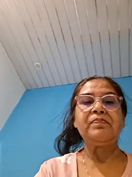 Snapshot of Shalini3456 chatting on 05/09/26, 04:01 Shalini3456 online show from 05/09/26, 04:01