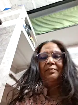 Snapshot of Shalini3456 chatting on 05/15/26, 06:42 Shalini3456 online show from 05/15/26, 06:42