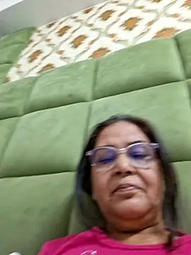 Snapshot of Shalini3456 chatting on 05/16/26, 07:05 Shalini3456 online show from 05/16/26, 07:05