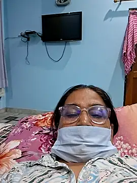 Snapshot of Shalini3456 chatting on 05/31/26, 04:58 Shalini3456 online show from 05/31/26, 04:58