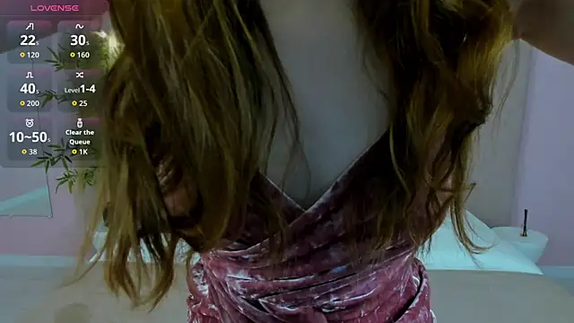 Snapshot of AdeleLang chatting on 05/09/26, 03:34 AdeleLang online show from 05/09/26, 03:34