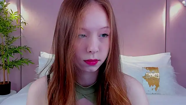 Snapshot of AdeleLang chatting on 05/11/26, 03:34 AdeleLang online show from 05/11/26, 03:34
