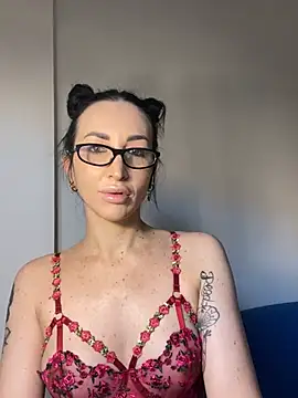   AngelikaAngel   online show from 04/19/26, 07:40