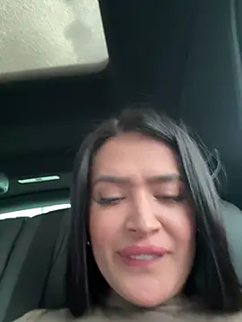 Sara fun online show from 02/19/25, 07:59