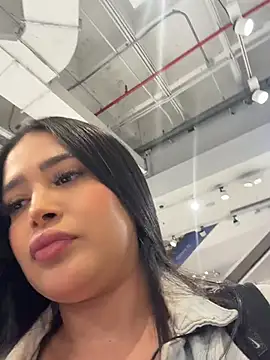 Sara fun online show from 05/04/26, 06:48