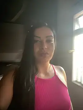 Snapshot of novinhahot18 chatting on 04/15/26, 07:58 novinhahot18 online show from 04/15/26, 07:58