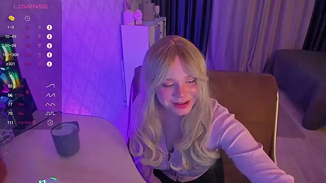 Snapshot of JessicaShyGirl chatting on 04/15/26, 03:19 JessicaShyGirl online show from 04/15/26, 03:19