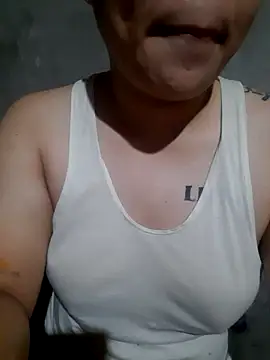 Snapshot of baby_617 chatting on 04/15/26, 06:26 baby 617 online show from 04/15/26, 06:26