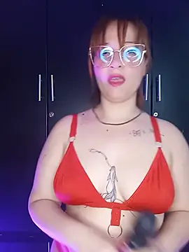 Snapshot of Curves_Nina chatting on 07/03/26, 03:18 Curves Nina online show from 07/03/26, 03:18