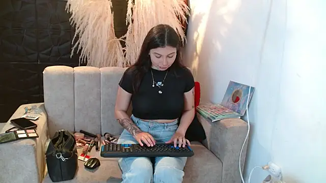 madison16092020 online show from 04/16/26, 02:18