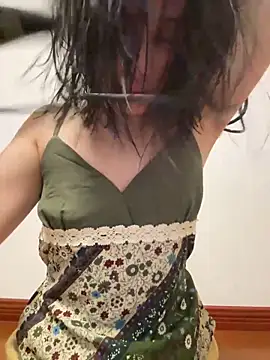 Faye-baby online show from 04/21/26, 03:28