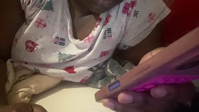 EbonyTheBrattt online show from 04/21/26, 10:45