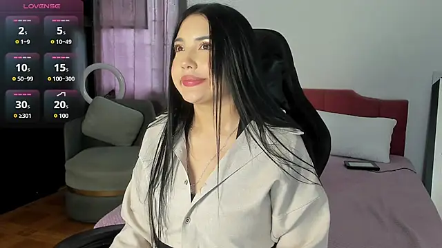 Snapshot of _hanna_gomez chatting on 05/07/26, 01:38 hanna gomez online show from 05/07/26, 01:38