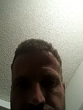 Snapshot of Travis212121 chatting on 07/10/26, 07:12 Travis212121 online show from 07/10/26, 07:12