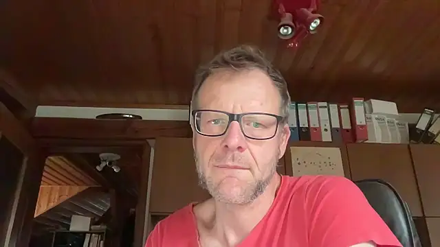Snapshot of o_florian_o1 chatting on 07/07/26, 04:59 o florian o1 online show from 07/07/26, 04:59