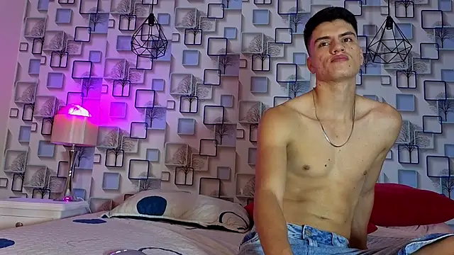 LeoTease online show from 04/28/26, 07:19