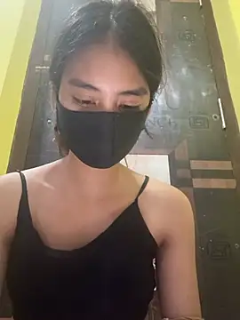 Snapshot of Liza-school chatting on 04/17/26, 07:39 Liza-school online show from 04/17/26, 07:39