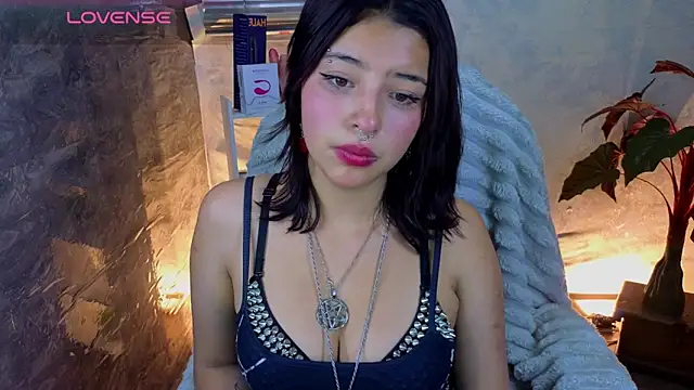 Snapshot of lsa_dolly_nyx chatting on 06/06/26, 04:39 lsa dolly nyx online show from 06/06/26, 04:39