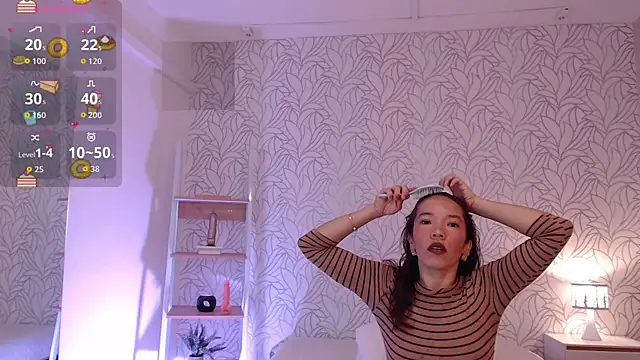 Snapshot of liz_merchan chatting on 05/07/26, 12:43 liz merchan online show from 05/07/26, 12:43