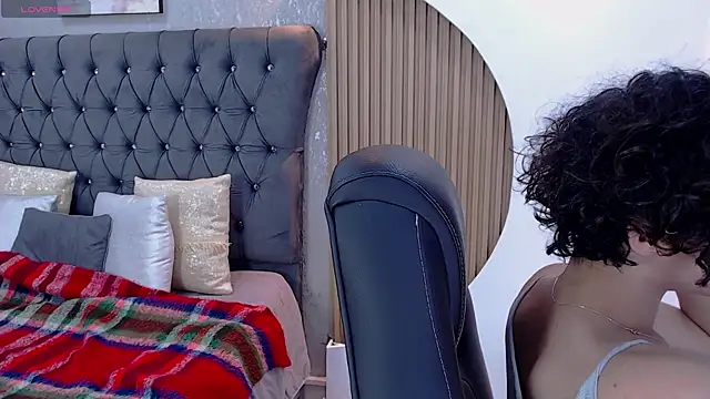 Snapshot of Anaciet_Evans chatting on 07/03/26, 04:30 Anaciet Evans online show from 07/03/26, 04:30