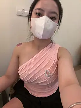 Snapshot of Mohical chatting on 04/25/26, 06:27 Mohical online show from 04/25/26, 06:27