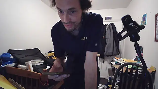 JohnnyMoves online show from 05/11/26, 02:06