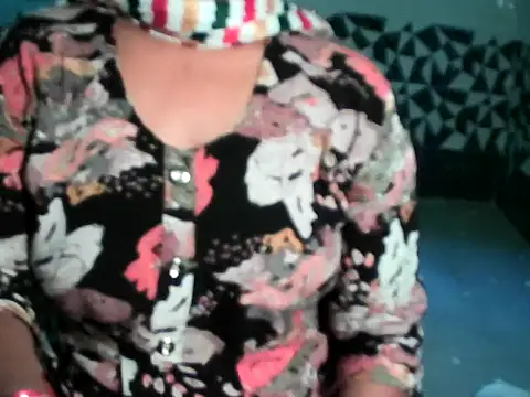 Hotty Bhabhi1 online show from 05/18/26, 04:29