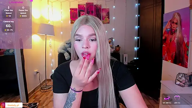 Snapshot of Melody_p chatting on 05/17/26, 07:43 Melody p online show from 05/17/26, 07:43