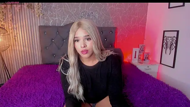 Melody p online show from 07/22/26, 03:53