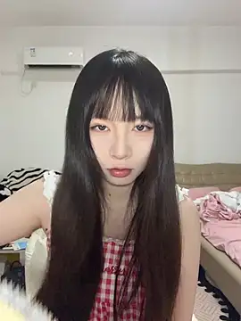 Snapshot of nide-baby chatting on 06/16/26, 01:03 nide-baby online show from 06/16/26, 01:03