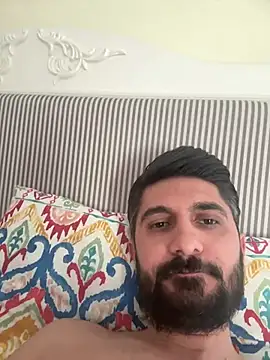 Snapshot of fatihbry657 chatting on 04/16/26, 11:33 fatihbry657 online show from 04/16/26, 11:33