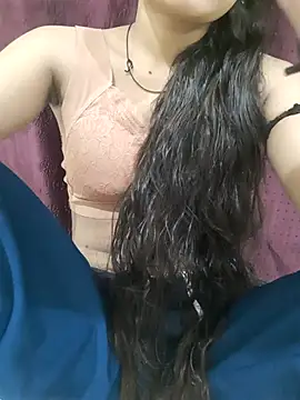 Snapshot of Riya_rani7 chatting on 07/04/26, 03:07 Riya rani7 online show from 07/04/26, 03:07