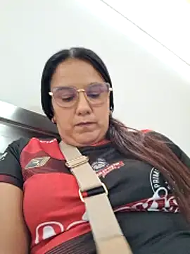 Snapshot of Samanta-42 chatting on 05/29/26, 03:54 Samanta-42 online show from 05/29/26, 03:54