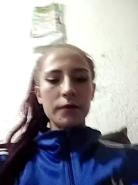im scarlett20 online show from 05/04/26, 12:28
