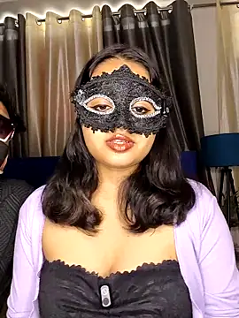 couple hot43 online show from 06/03/26, 07:44
