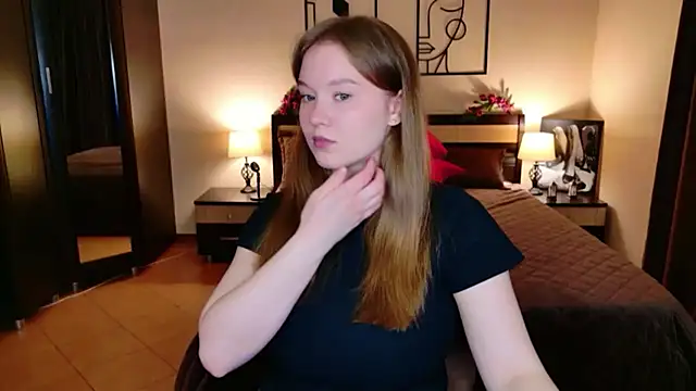 ValeriSunny online show from 04/25/26, 04:48