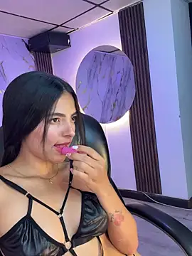 Hannawells  online show from 04/23/26, 08:55