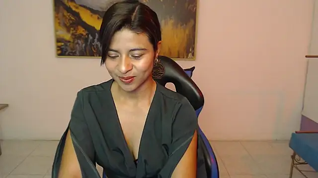 Snapshot of Lady_isabella_ chatting on 05/06/26, 01:16 Lady isabella online show from 05/06/26, 01:16