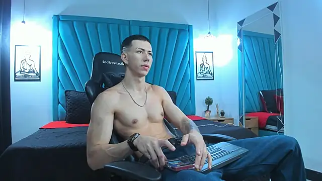 OliverThompsonJS online show from 05/09/26, 06:40
