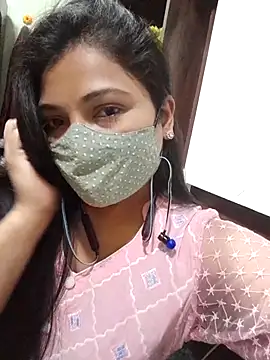 Alinna00 online show from 04/19/26, 11:53