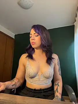 Latinxxcouple online show from 05/26/26, 08:05